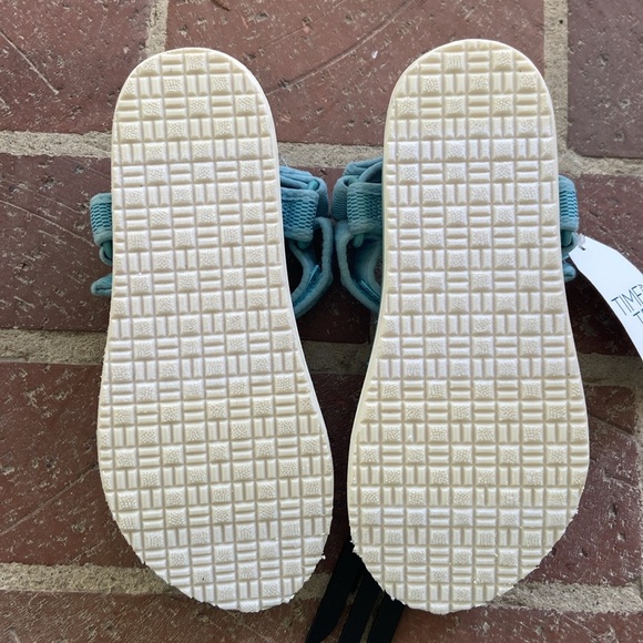 Time and Tru NWT  “Nature” Platform Sandals - Picture 6 of 12